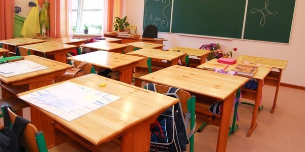 На Троєщині планують перетворити коледж у школу