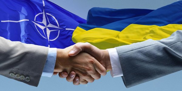 Українці проголосували б за приєднання України до НАТО