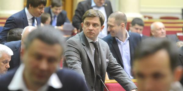 Верховна Рада забрала у Довгого імунітет, як він і просив
