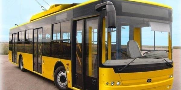 Низка трамваїв, автобусів та тролейбусів змінять маршрути