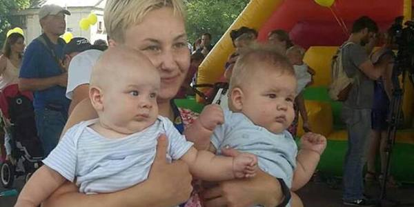 Близнюки та двійнята встановили рекорд України [фото, відео]