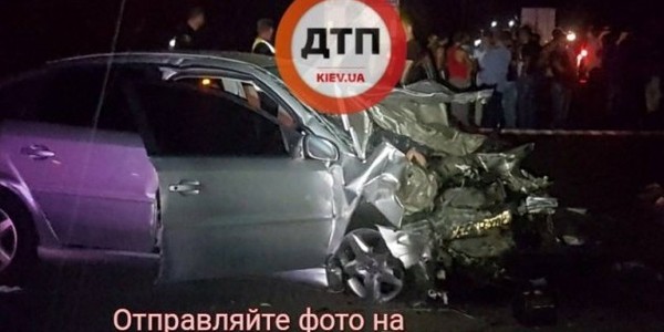 У жахливому ДТП під Києвом загинуло 7 людей [відео]