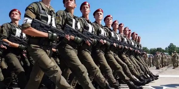Хрещатик перекриватимуть під час тренування та військового параду [карта]