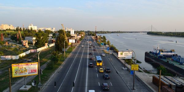 Дніпровську набережну перекриють на один день
