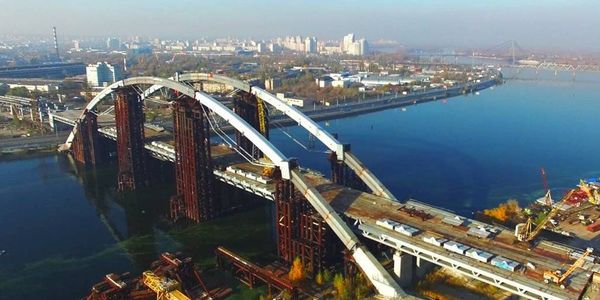 Проект добудови Подільсько-Воскресенського мосту представлять в Німеччині
