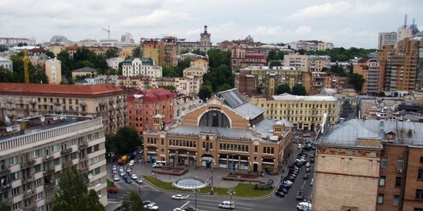 На Бессарабку не пускатимуть автомобілі