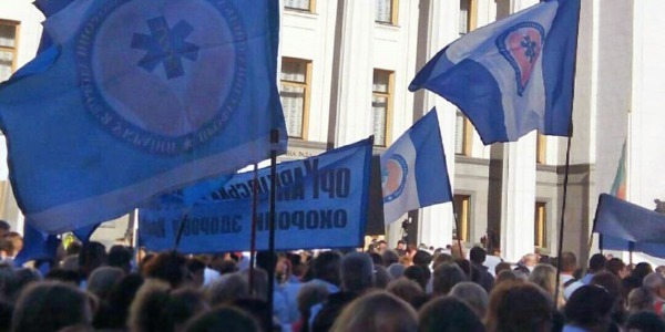 Не зли 103: медики «вибили» погашення мільйонних боргів