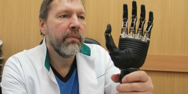 З їх протезами навіть воюють: вітчизняні майстерні приходять на допомогу військовим