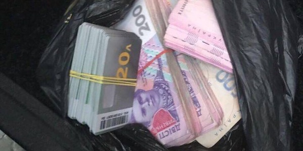 У Києві викрито конвертаційний  центр з обігом у 700 млн. гривень.
