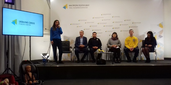 Увага, діти на дорозі: погляд поліцейських, лікарів, батьків