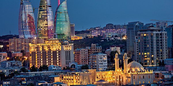 З Києва до Баку за 40 годин: міста поєднали автобусом