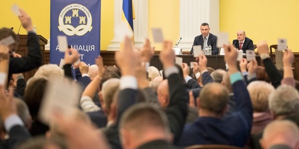 Кличка переобрали Головою Асоціації міст України