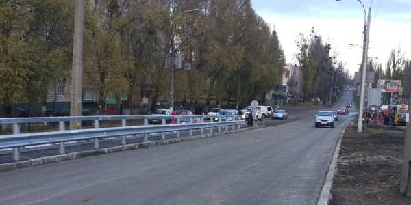 Заторам кінець: одна з найголовніших транспортних розв’язок Києва відремонтована 