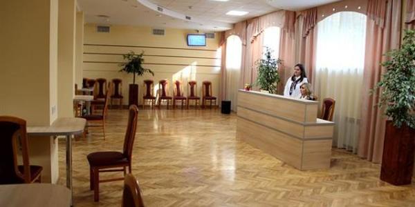 Багатьох мешканців  Печерська позбавили можливості отримувати адміністративні послуги [список]