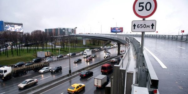 У Києві готуються  знизити швидкість на автошляхах