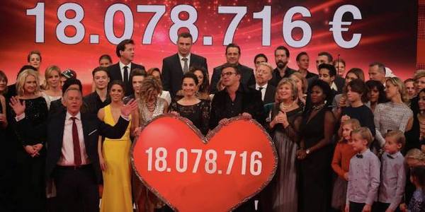 Мер Києва у Берліні допоміг зібрати кошти для допомоги дітям з багатьох країн