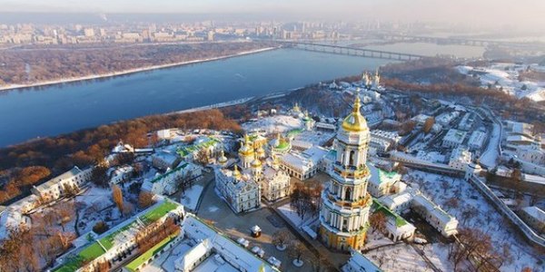 У Києві сніжитиме до п'ятниці: ожеледиця почнеться сьогодні вночі