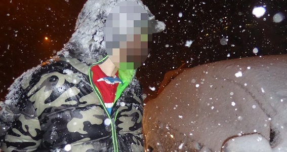 У Києві ввечері, двоє невідомих скоїли напад на чоловіка