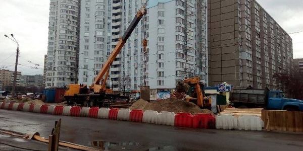 Пошкоджені корозією столичні колектори відремонтують за 120 мільйонів гривень