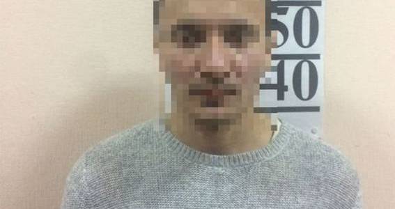 Киянин намагався заволодіти товаром не розрахувавшись, однак на заваді стала охорона магазину