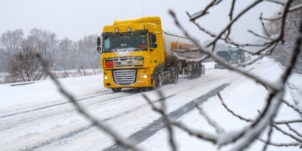 Сьогодні у столицю можуть не пустити вантажівки