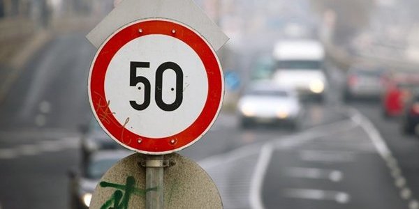 Як кияни реагують на обмеження швидкості у місті