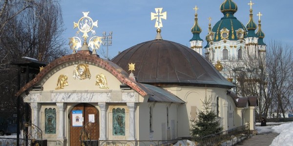 Прокуратура Києва візьметься за незаконну каплицю УПЦ МП, а активісти збираються до апеляційного суду