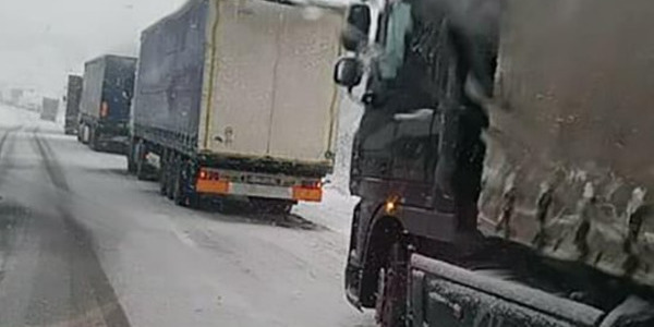Водіям нагадали про можливе обмеження на в’їзд вантажівок до столиці