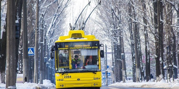 Рух тролейбусів заблоковано через аварійні роботи