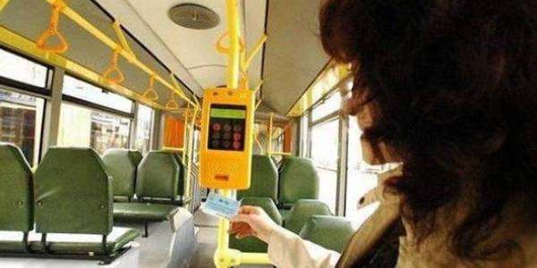 Скоро кияни поїдуть з електронним квитком: як підготуватися і що робити пенсіонерам [відео]