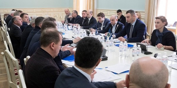 Кличко: АМУ має напрацювати реальні механізми погашення заборгованості з різниці в тарифах на комунпослуги