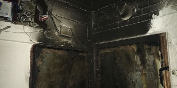 У Києві поліція встановлює осіб причетних до навмисного підпалу квартири