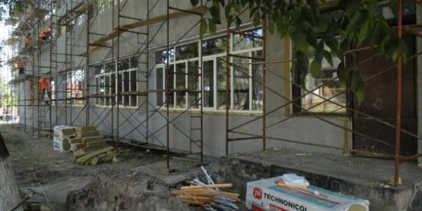 На Позняках за чотири місяці модернізують школу