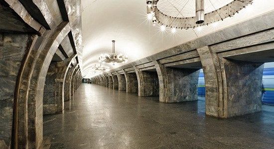 Сьогодні обмежать роботу 3 станцій метро