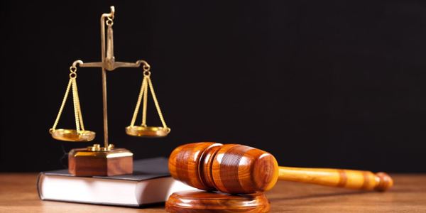 У столиці за привласнення 52 млн гривень судитимуть екс-керівника столичної філії одного з банків