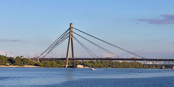 Сьогодні між Південним та Північним мостами перекриють рух