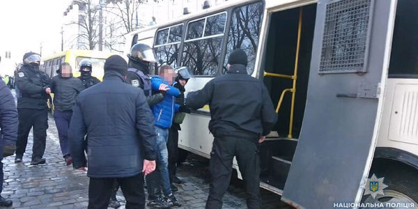 Біля Кабінету міністрів України за порушення правопорядку затримали сім осіб