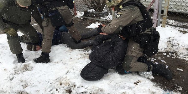 Столична поліція затримала групу наркоторговців