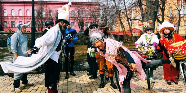 Самураї, тортики та слони: Києвом проїхався костюмований велопарад