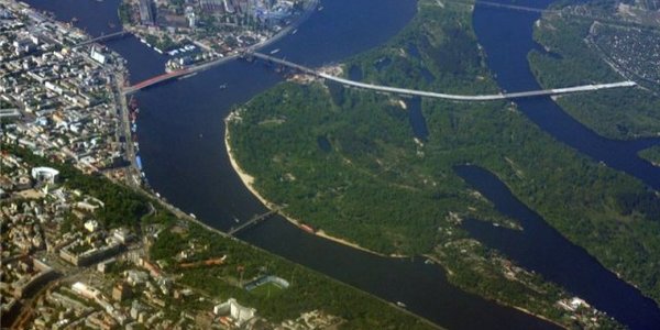 Запропоновано надійний спосіб вберегти Труханів острів від забудов та засмічення