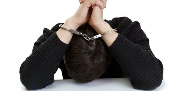 Кривава дискусія: чоловік влаштував різанину під час розмови