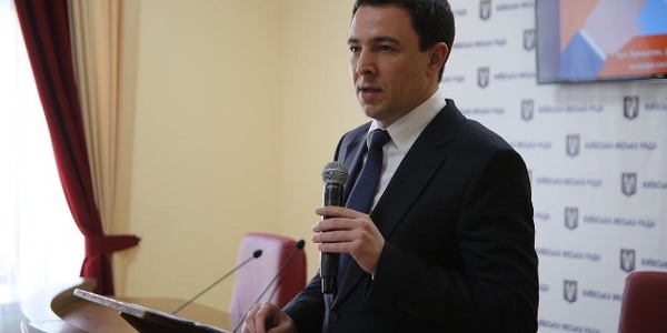 Завдяки петиціям киян: нічні тролейбуси, безбар’єрне місто, повернення ТЕЦ
