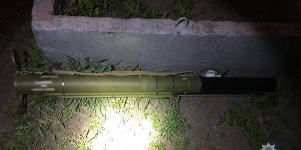 Біля Верховної Ради стріляли з гранатомета