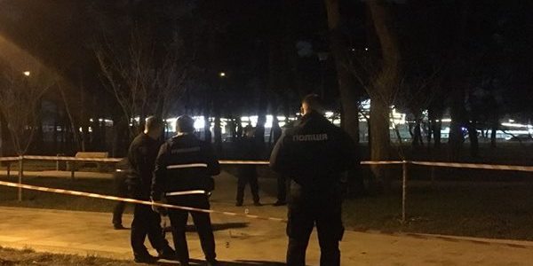 У парку Кіото через вибух гранати постраждало двоє чоловіків
