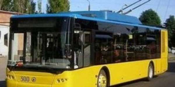 Уночі тролейбуси 4-ох маршрутів змінять рух