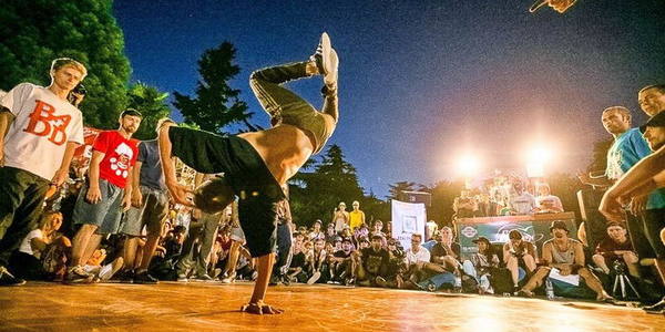 У Хрещатому парку проведуть фестиваль вуличних культур