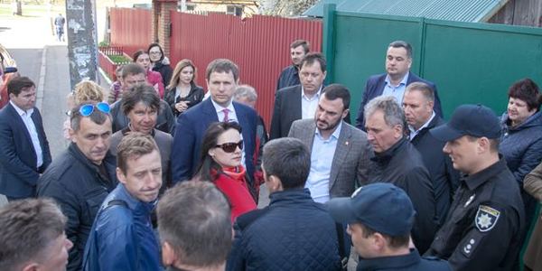 Транспорт з вулиці Обухівської у Києві пустять в об’їзд
