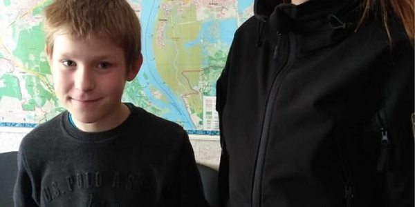 Втік від мами: поліцейські розшукали 11-тирічного хлопчика та повернули батькам