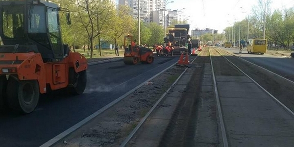 На ремонт і будівництво доріг у столиці витратять 1,2 мільярди гривень