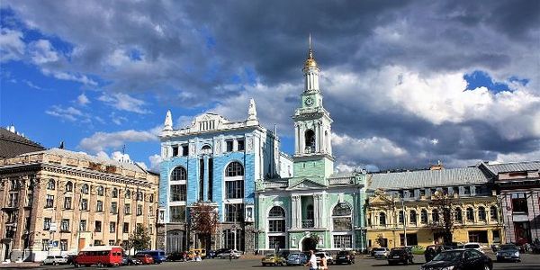 Завтра назавжди змінять напрямки руху на всіх вулицях Подолу: вивчаємо як проїхати
